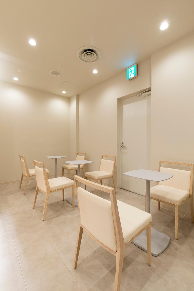 ロレシー美容クリニックのアルバイト・バイト求人情報-02