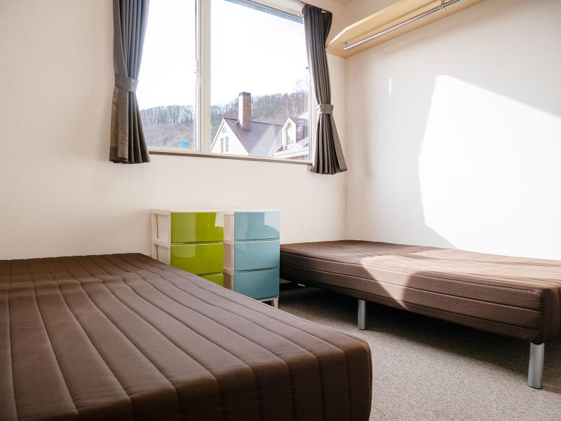 HTMのアルバイト・バイト求人情報-02