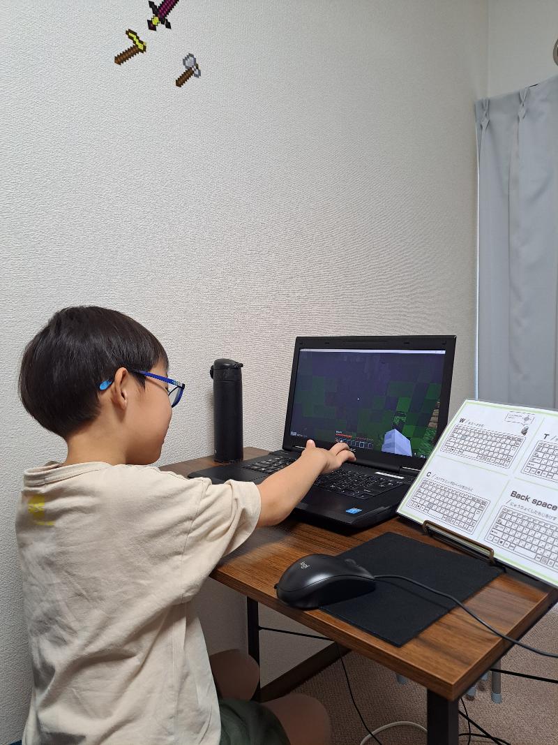 エドモンドプログラミングスクール伊丹校のアルバイト・バイト求人情報-03