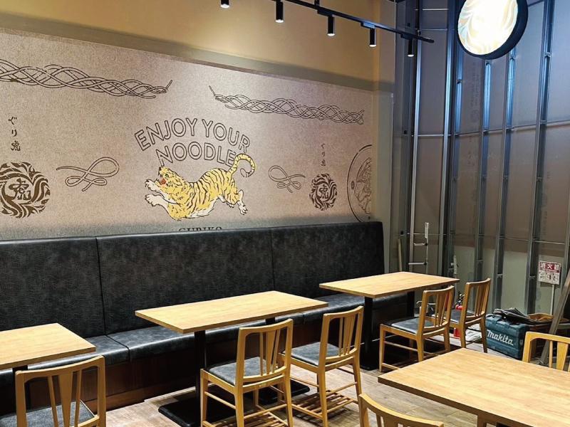 ぐり虎 Ocean Club マーケットスクエアささしま店のアルバイト・バイト求人情報-02