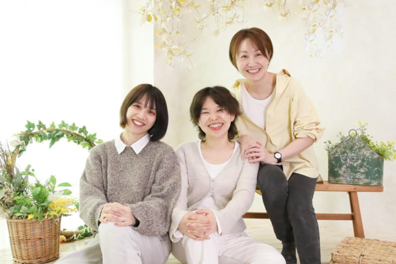【子ども写真館 ハピリィ フォトスタジオ】豊田浄水店のアルバイト・バイト求人情報-02