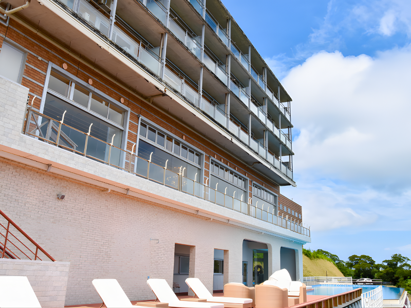 【ホテル】「別邸 天降る丘」部屋数15室の派遣求人情報