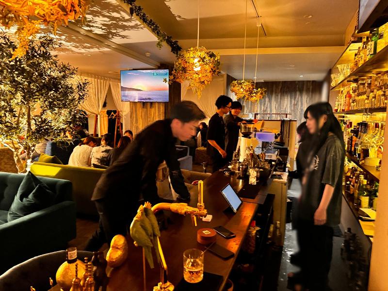 シーシャカフェ&バー pocopoco宮崎のアルバイト・バイト求人情報-03