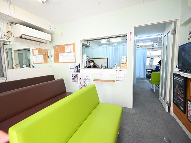 戸塚小林整骨院のアルバイト・バイト求人情報-03