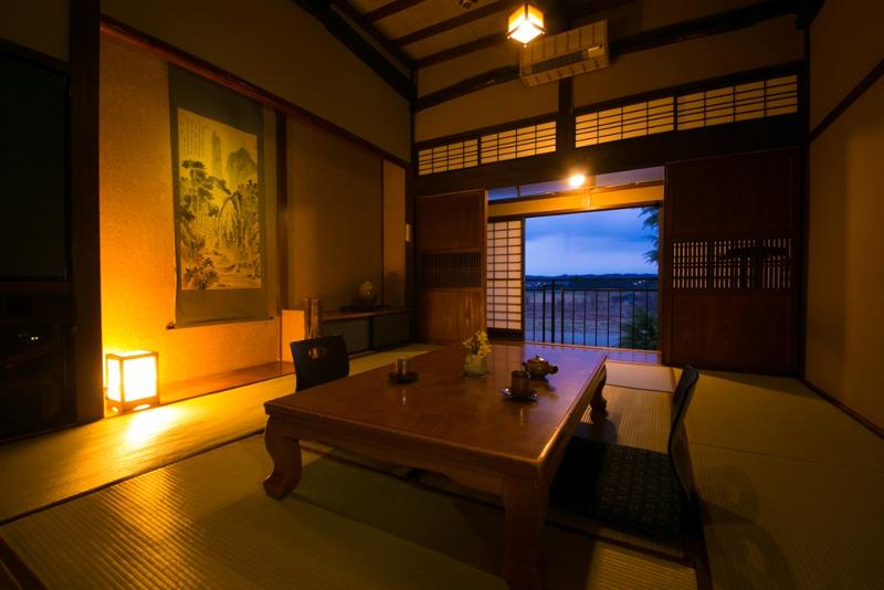 囲炉裏の温泉宿 いさみ館のアルバイト・バイト求人情報-04