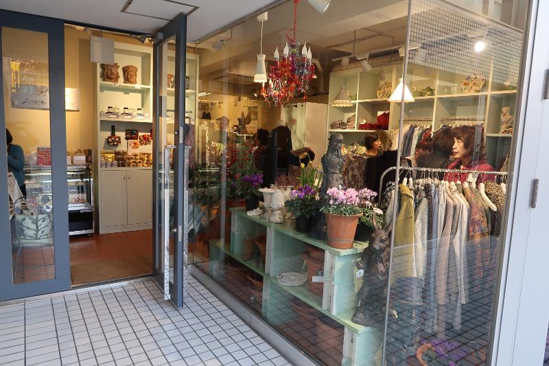 光和創芸株式会社【バラクラ東京店・バラ色の暮し】のアルバイト・バイト求人情報-04