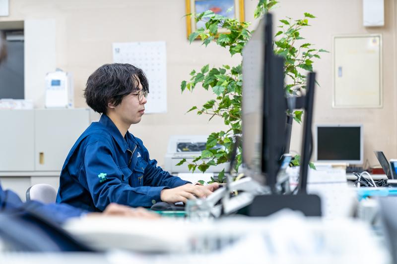 株式会社岩瀬運輸機工の求人・転職情報