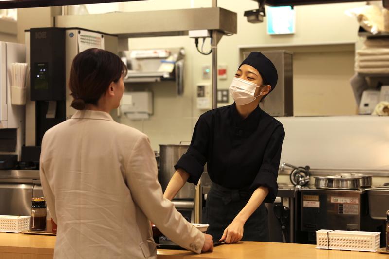 イオンモール日の出店の求人・転職情報
