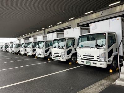 トラックの荷台 北九州市小倉南区 （ユンボ 北九州市小倉南区）
